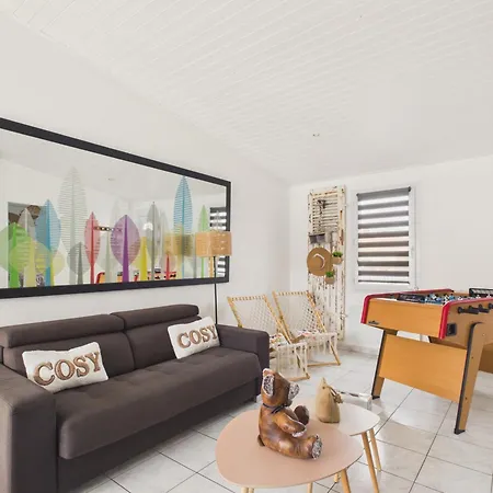 Maison 7 Pers Piscine, Plancha & Baby-foot بيت للعطل