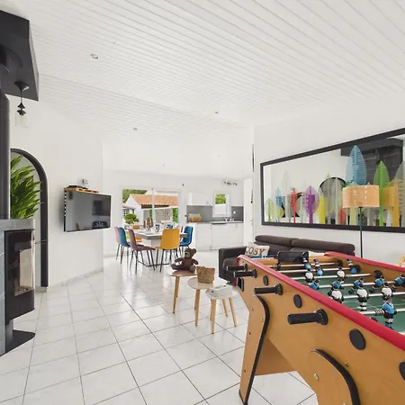 Maison 7 Pers Piscine, Plancha & Baby-foot *